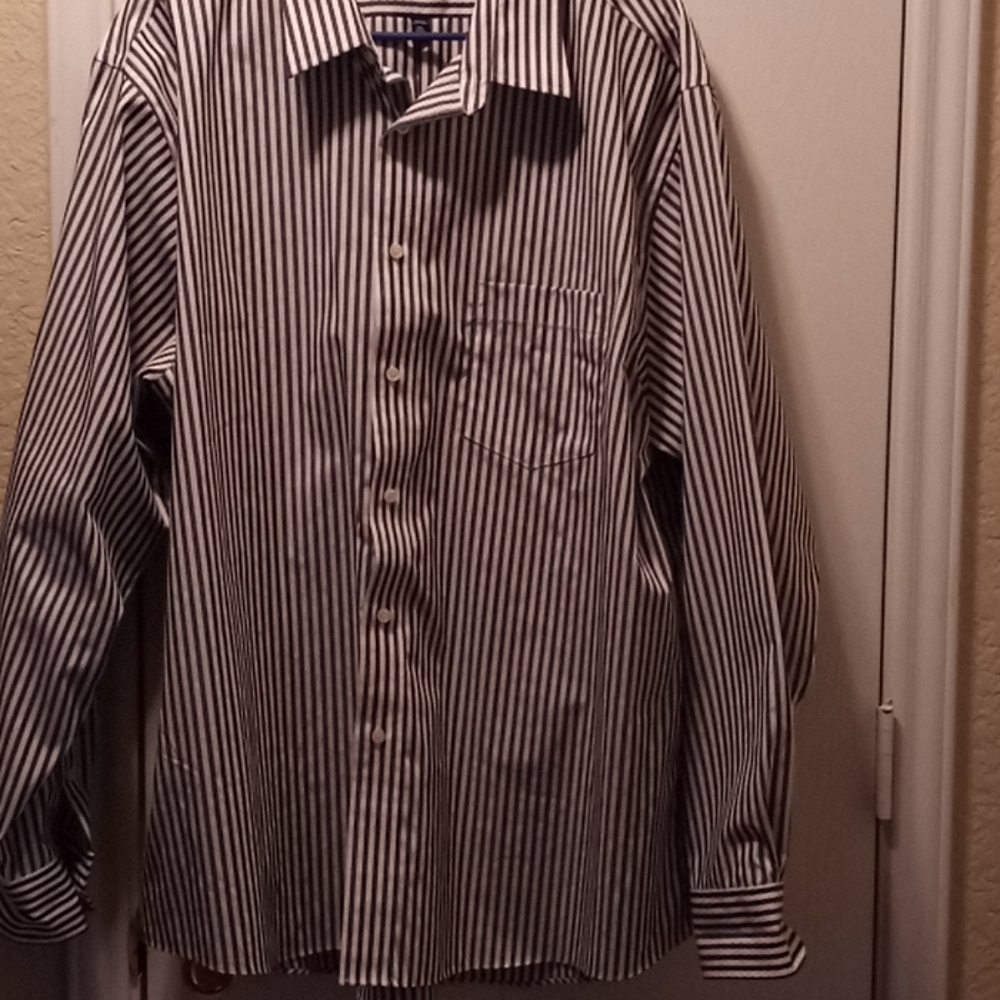 Chaps Button Down Shirt
